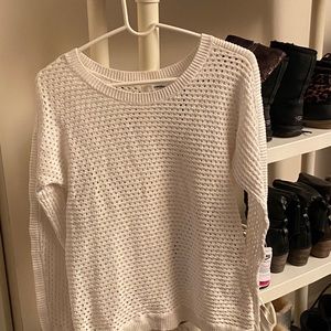 Sonoma Kohl’s white long sleeve sweater Size M